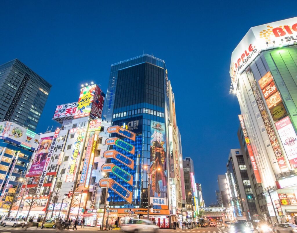 Akihabara electronic town district in Tokyo – Japan shopping and anime tour